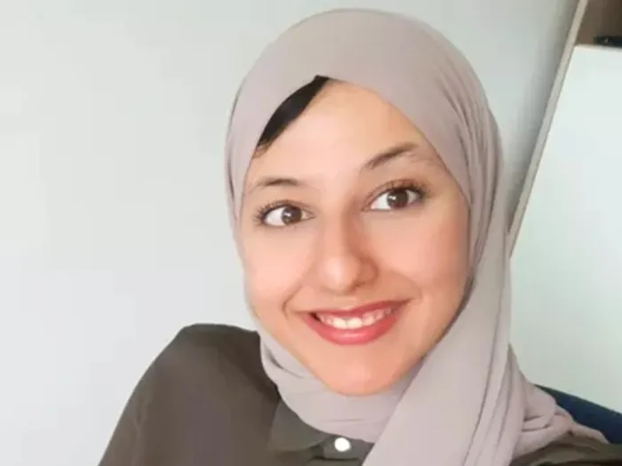 Dr Rabab